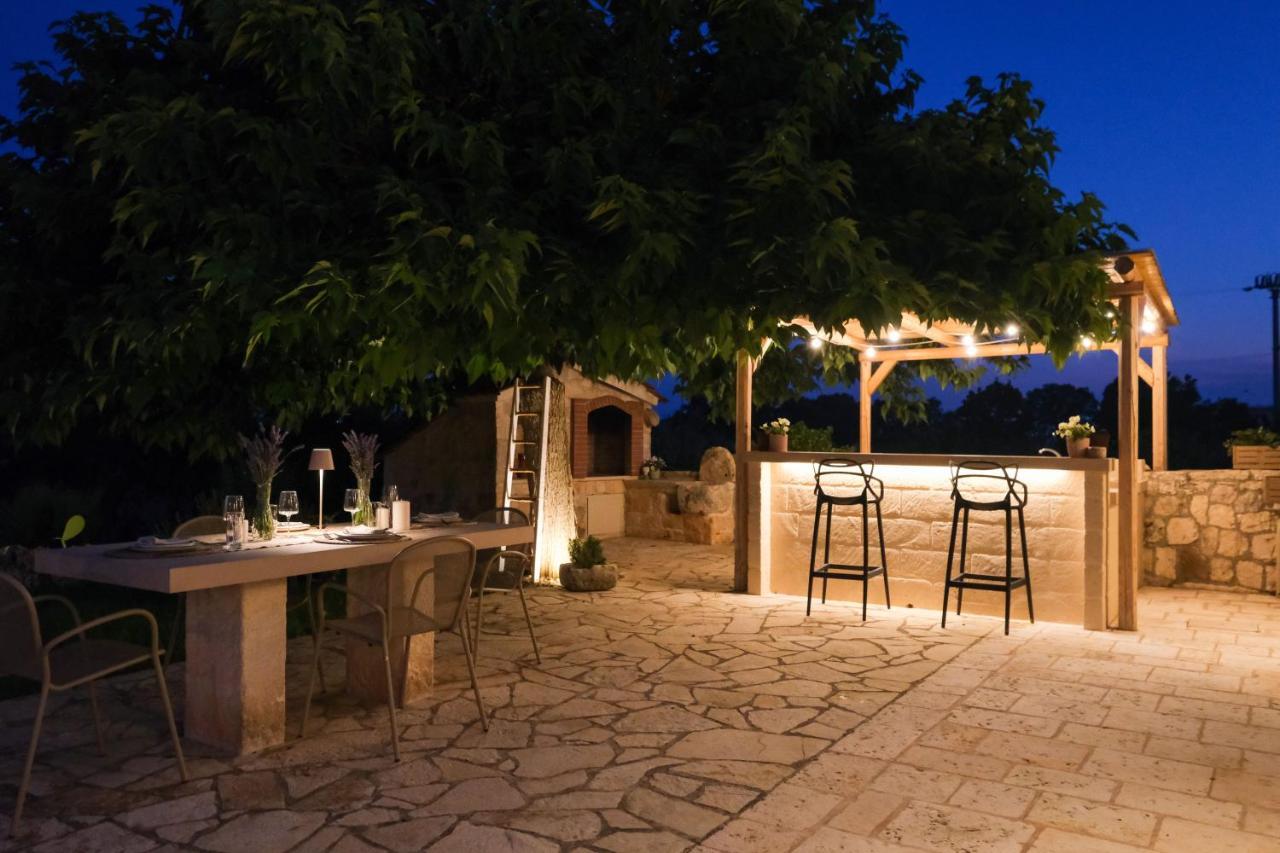 Trullo Natu - Private Villa อัลเบโรเบลโล ภายนอก รูปภาพ