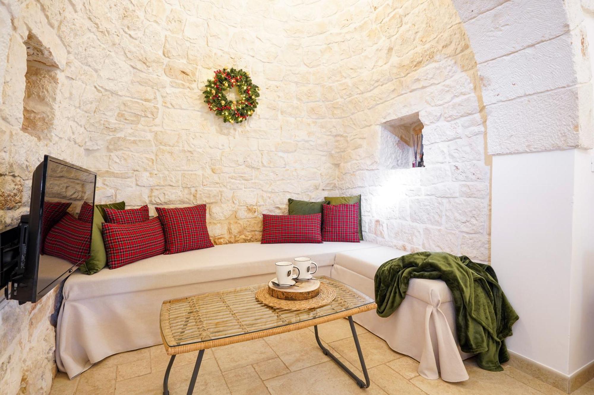 Trullo Natu - Private Villa อัลเบโรเบลโล ภายนอก รูปภาพ